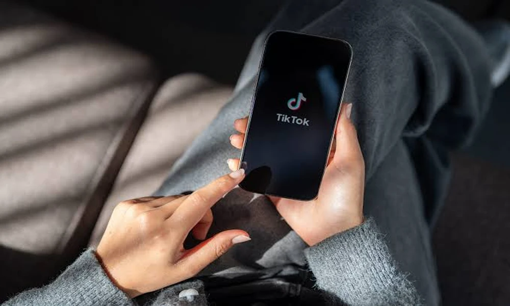 TikTok Live Notifications Keeping Viewers Updated About New Broadcast Activity